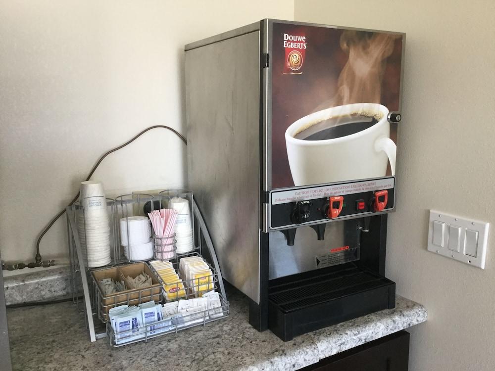 Quality Inn Sawyer Esterno foto