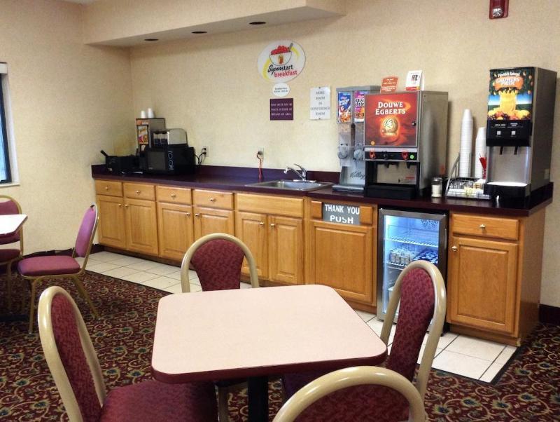 Quality Inn Sawyer Esterno foto
